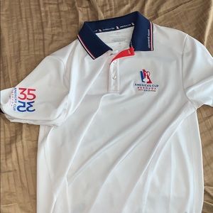 A vineyard vines polo